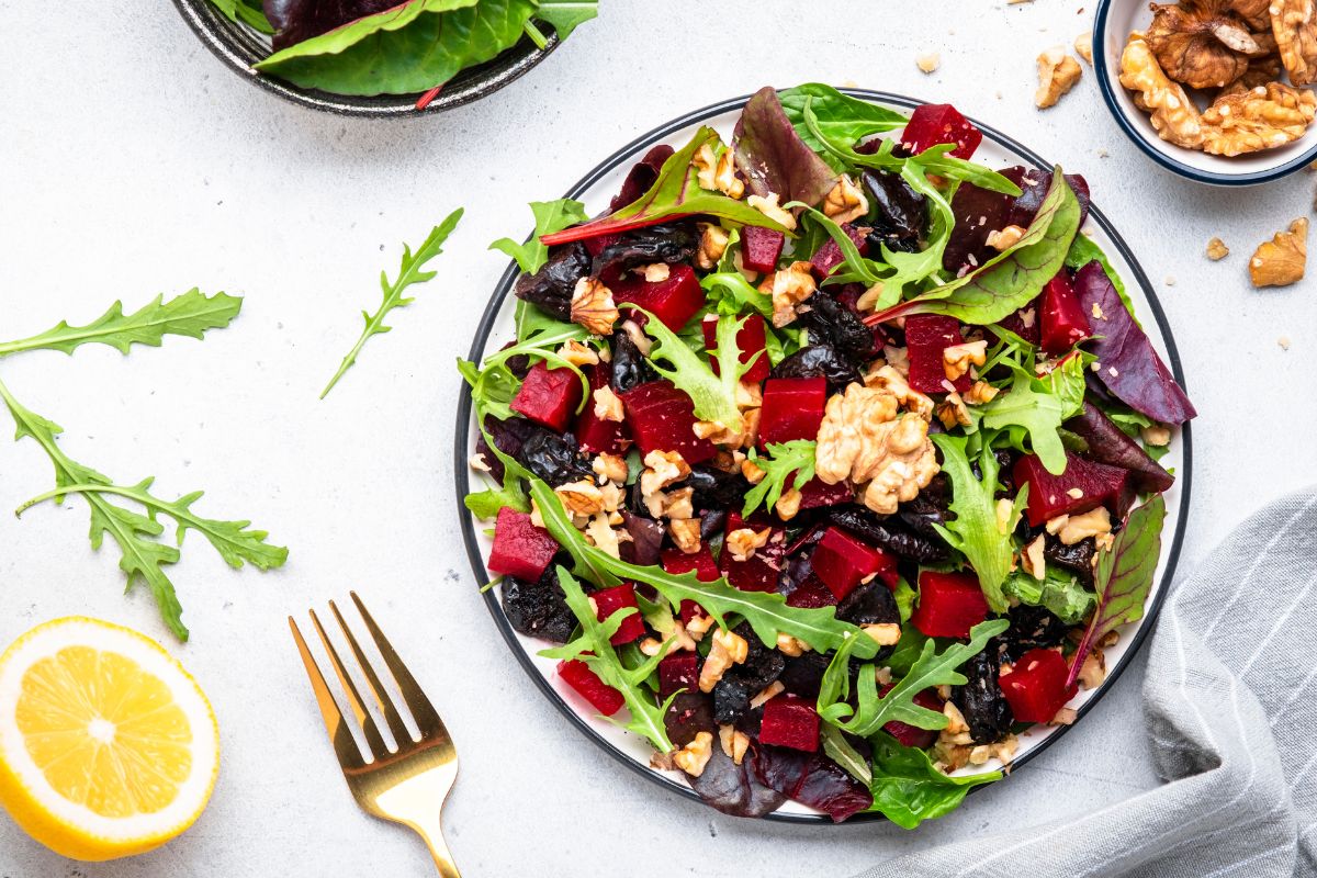 Leia mais sobre o artigo Alimentação saudável sem gastar muito: O guia completo para economizar na dieta